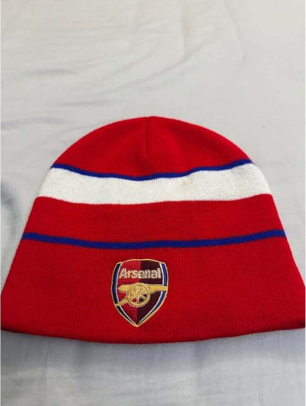 Arsenal Red White Blue Striped 
Kids / Boys Beanie Hat 
Used Like New  $20